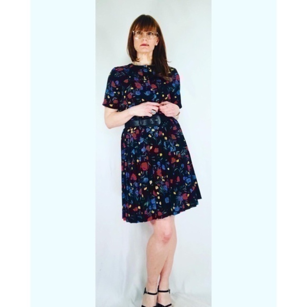 80s Vintage ‘Alfred Dunner’ Bright Floral Pleated Skirt Set